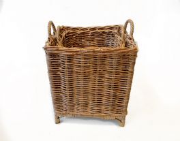 salg af Rattan kurv, firkantet - brun - 37*37*40 cm.
